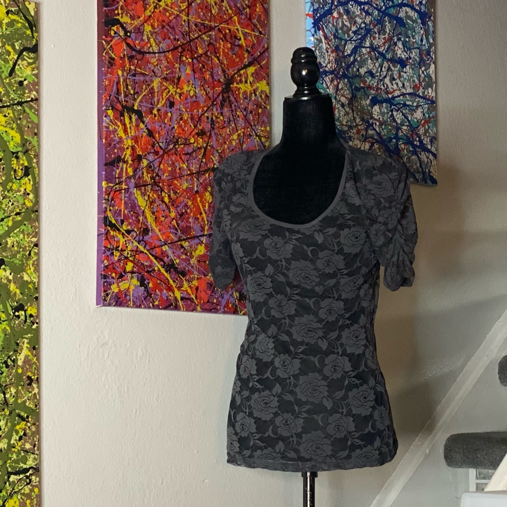 Women’s Lace top